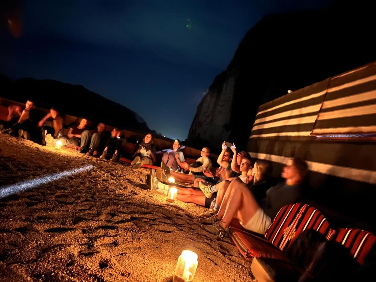 Отель Bedouin Lifestyle Camp Вади-Рам Экстерьер фото